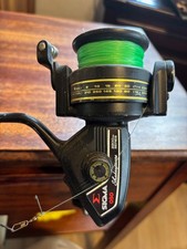 Mulinello da spinning Shakespeare Sigma serie 050 2200 con asta rinoceronte Zebco