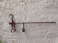 Antica bilancia a stadera con
