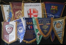 Gagliardetti di squadre di calcio, grandi