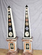 Obelisco in marmo set di 2