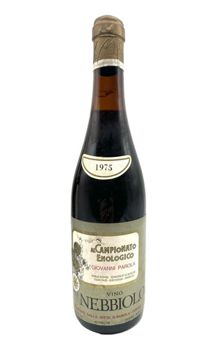 Vintag vino rosso nebbiolo - vino,