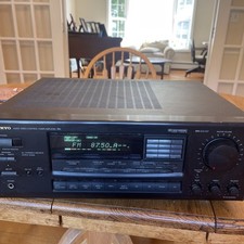 Onkyo R1 Amplificatore