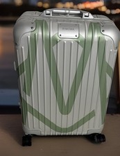 Rimowa Original Cabin |