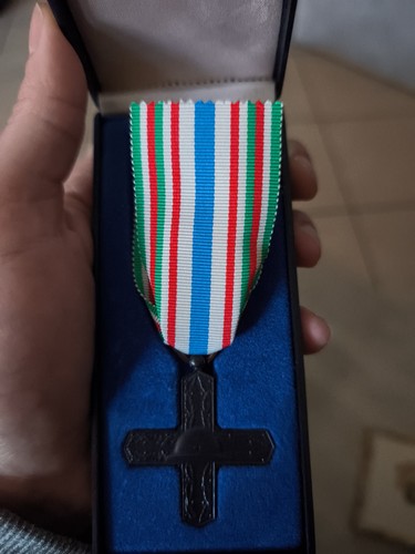Medaglia croce ordine vittorio - ordine,