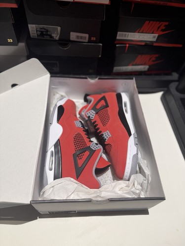Size men air jordan 4 - 11.5,