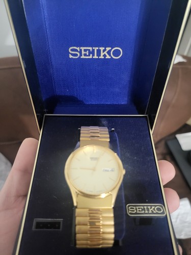 Vintage seiko comes with - with, the