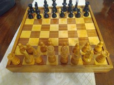 Scacchiera  apribile in legno