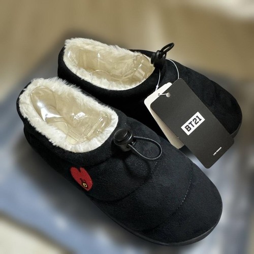 Scarpe camera bt21 tata - camera,