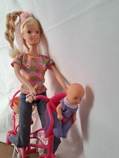 Barbie Simba Toys Steffi Love Bambola Giro in Bici con Cucciolo e Accessori