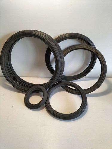 Lot pneus vintage - lot,