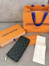 Louis Vuitton Damier Graphite