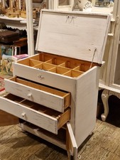 mobile antico shabby chic