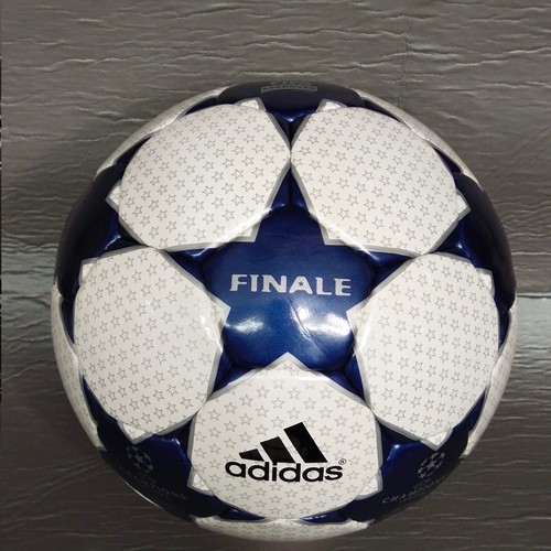 Adidas final uefa - adidas,