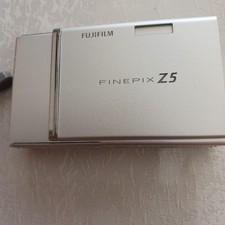 Fotocamera digitale compatta