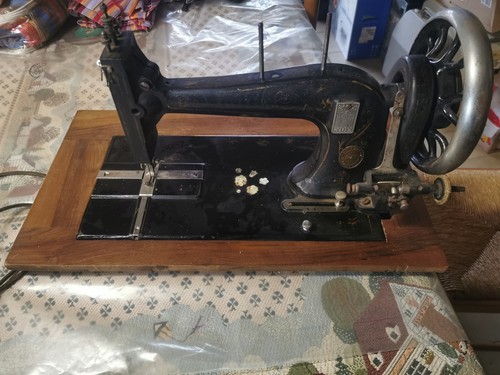 Macchina cucire vintage - da,