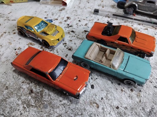 Hot wheels lot pontiac ford - lot.,