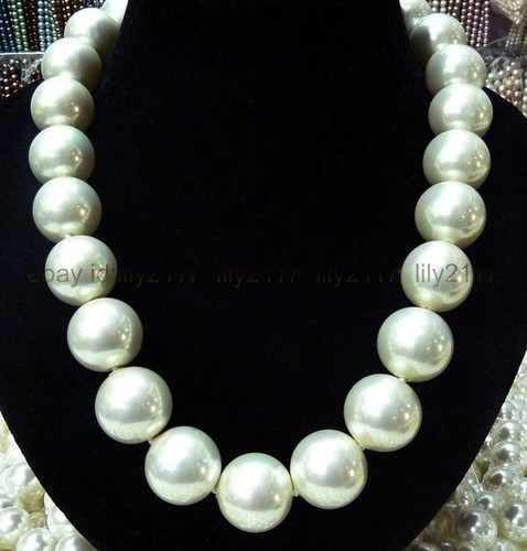 Enorme collana perle tonde - collana,