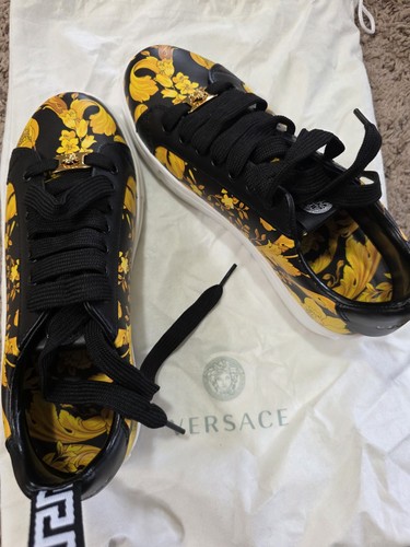 Authentic versace black gold - versace,