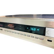 Accuphase T-107 FM Stereo