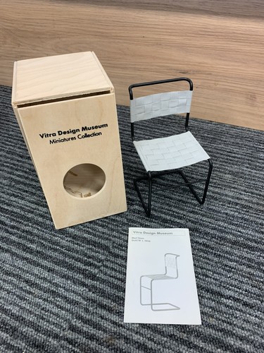 Vitra design museum miniature - design,