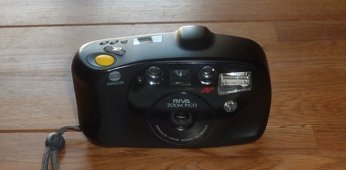 Minolta riva zoom - zoom, pico
