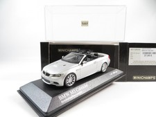 1:43 Minichamps 431026330 BMW