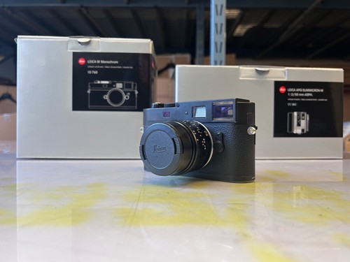 Leica monochrom 760 - 760, +