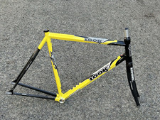 Raro Look 464 p Track Frameset