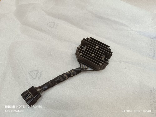 Regolatore tensione suzuki - regolatore,