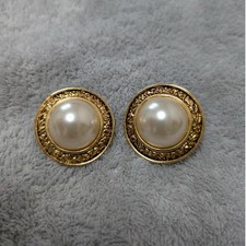 Orecchini di perle CHANEL