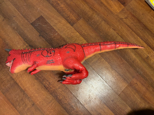 Disney dinoland animal - dinoland,