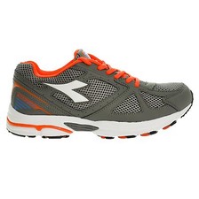 Scarpe Diadora Shape 3 originali numero 44,5 NUOVE