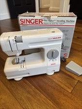 Vintage Singer Tiny Tailor Mending Sewing Machine TT600  As Seen On TV USED