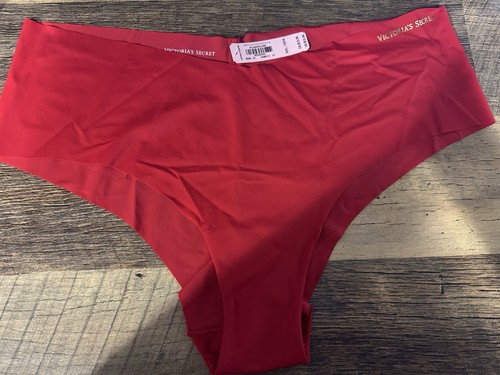 Pantalone rosso sfacciato