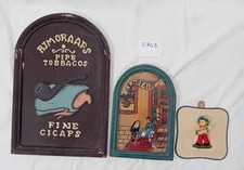 2743 ANTICHI QUADRI  IN LEGNO CON IMMAGINE IN RILIEVO