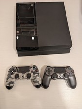 PS4 con 2 controller, accessori borsa da trasporto e 9 giochi 