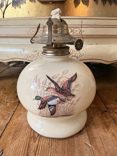 Vintage lamplight farms retro - lamplight,