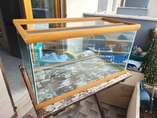 Teca in legno e vetro ideale