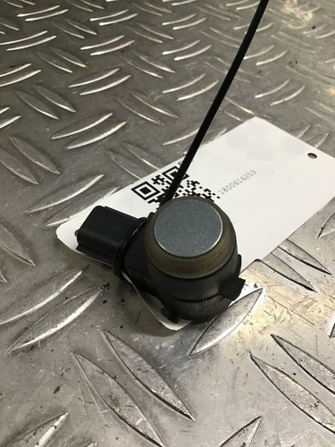 Sensore parcheggio assistito