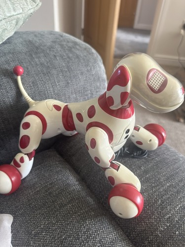 Zoomer cane robot interattivo