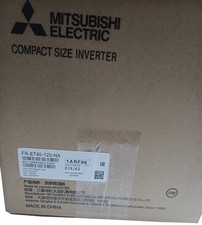 FR-E740-120-NA 1PC Inverter Mitsubishi FR-E740-120-NA Nuovo Sigillato