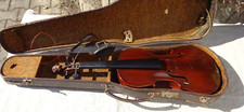 Antico violino violino testa