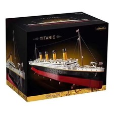 FREE SHIPPING - Titanic Cruise Boat Ship Model 9090pcs Building Blocks Toy Set
