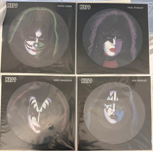 Kiss the albums - -,