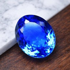 Pietra preziosa zaffiro blu