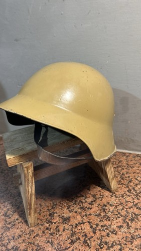 Elmetto svizzero - elmetto,