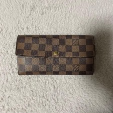 Louis Vuitton Damier