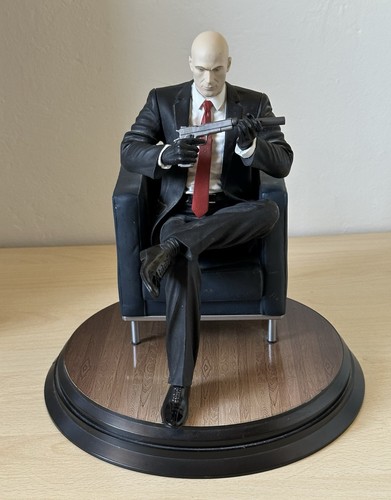 Statua hitman agent tobias - hitman,
