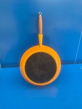 Poêle sauteuse Le Creuset en fonte émaillée orange 28 cm très bon état