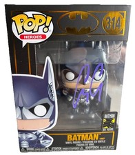 GEORGE CLOONEY Hand Signed